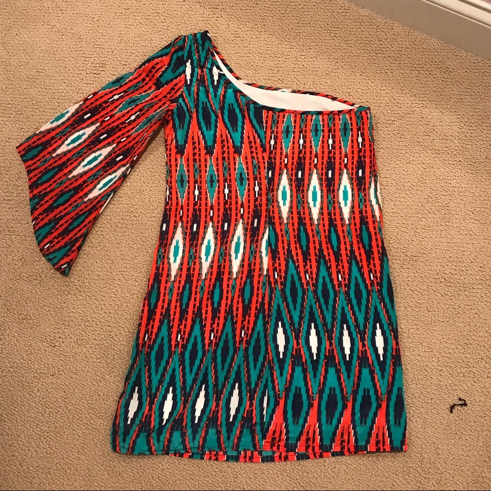Dress - Picture 2 of 3